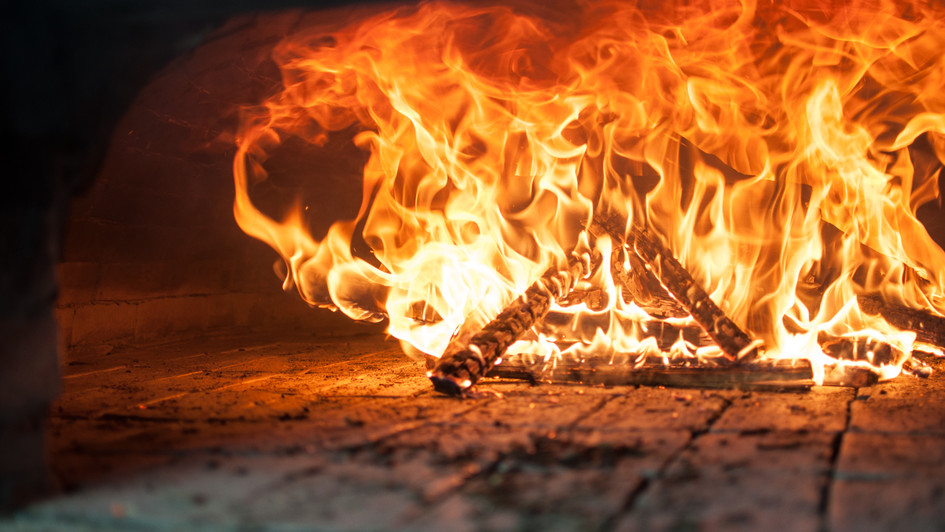 Hangemachtes Bauernbrot im Steinofen